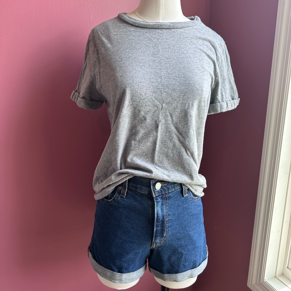 Wild Fable Gray Cuffed Sleeve Relaxed T-Shirt
